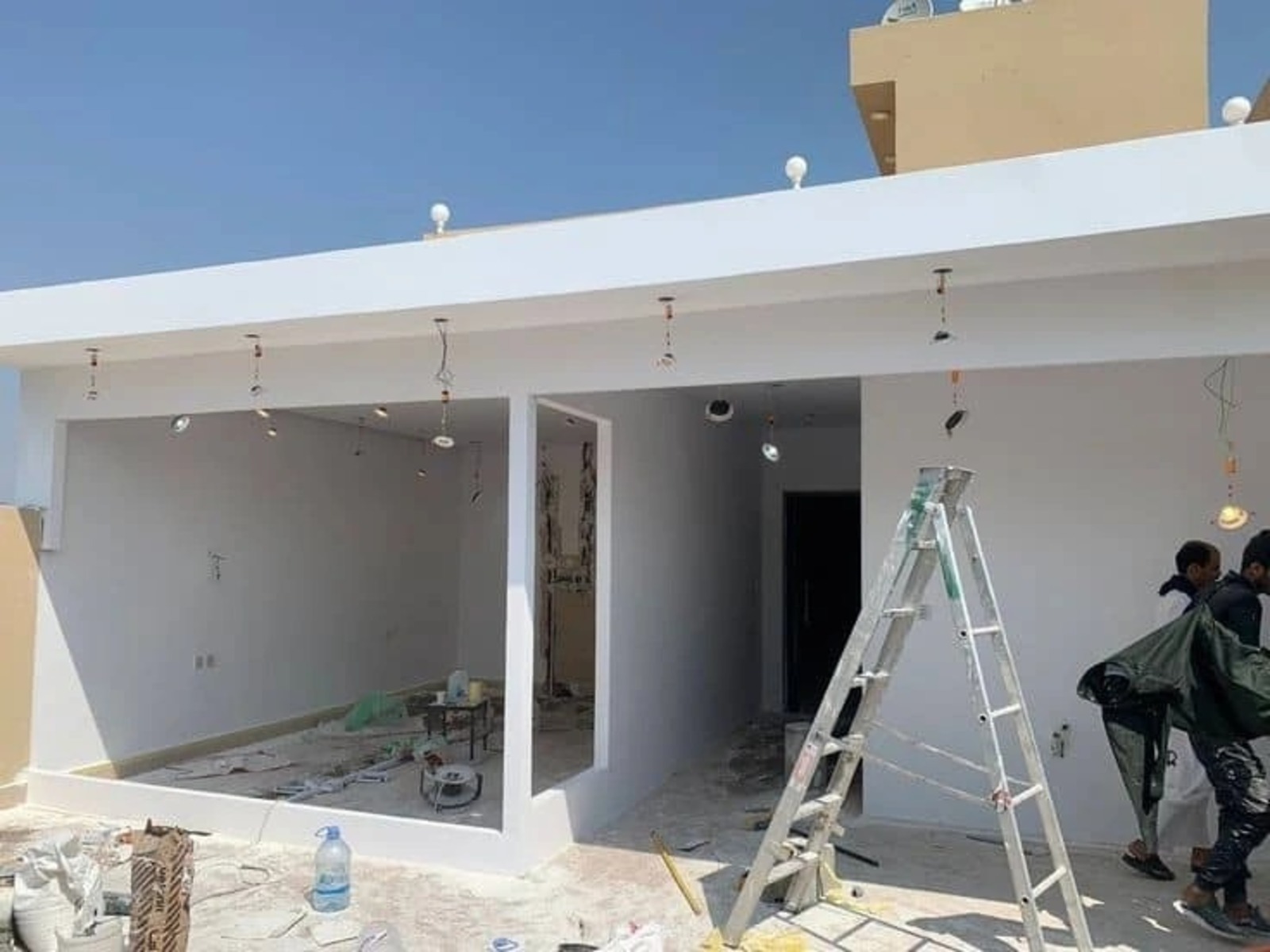 سقف الساندوتش بانل