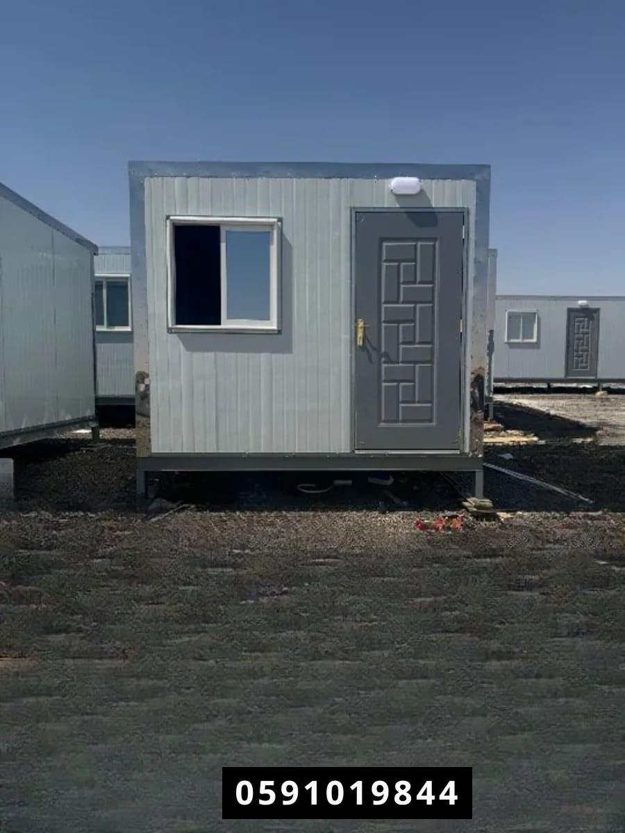هل ألواح الساندوتش بانل عازل للصوت والحرارة؟